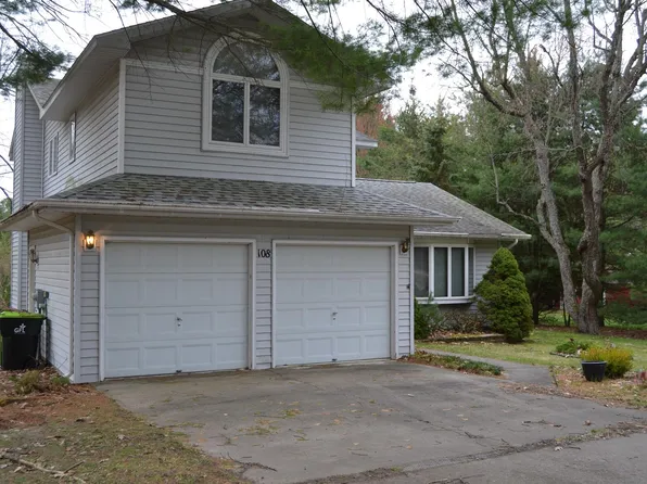 108 Carpenter Blvd, Roscommon, MI 48653
