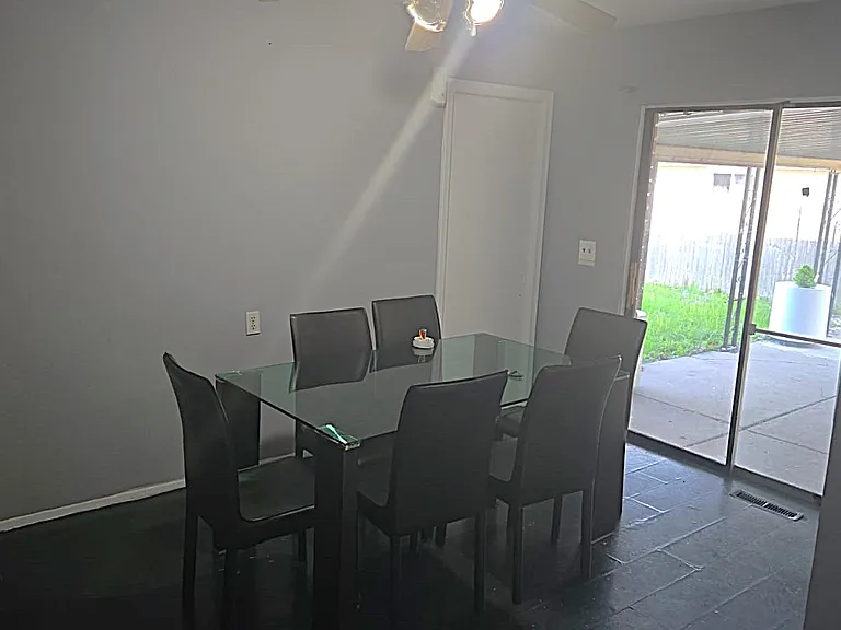 5950 N Beech Daly Rd — Photo 7
