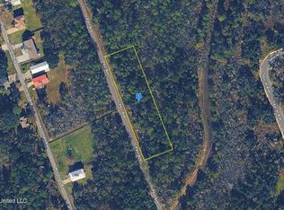 390 Saint Paul Ave, Pass Christian, MS 39571