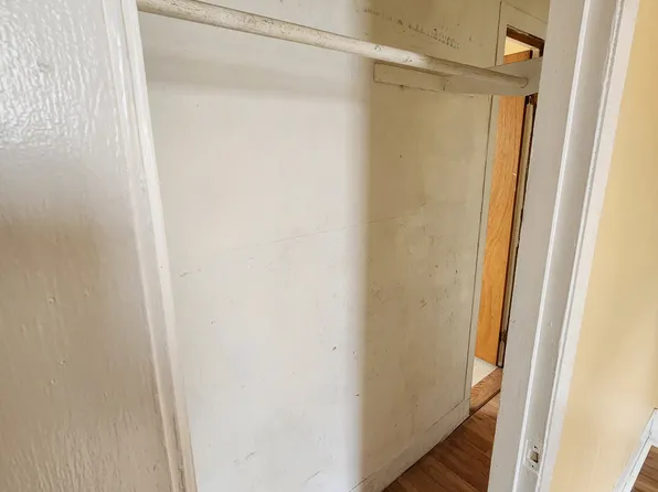 85 Pine St #2, Lewiston, ME 04240