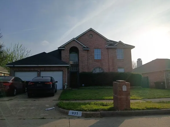 931 Rio Vista Ln, Arlington, TX 76017