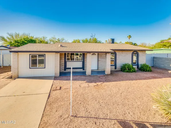 3242 W Shumaker Dr, Tucson, AZ 85741