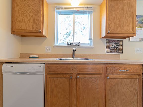 5th image of 5703 Oxford Ln #17295300