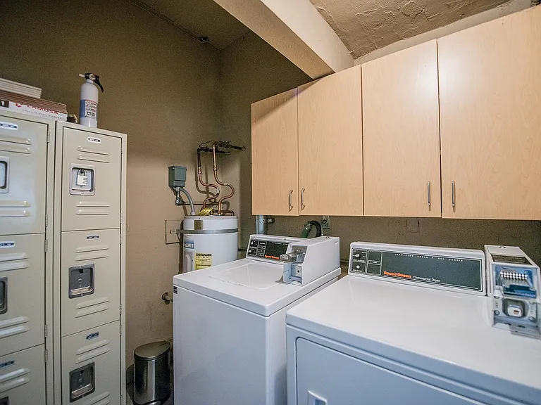906 Villa Ave #1 — Photo 9