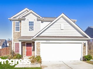 3903 Hunter Hill Ln, Charlotte, NC 28216