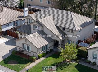 6826 Lincoln Ave, Carmichael, CA 95608