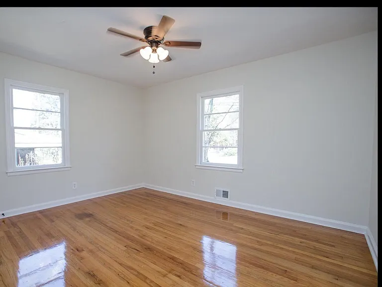 2288 Bonner Rd — Photo 9