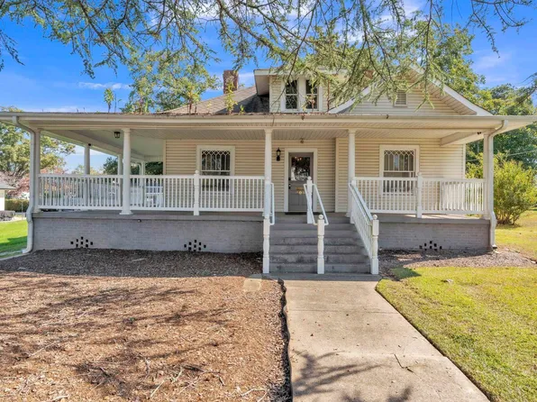 408 N Main St, Greer, SC 29651