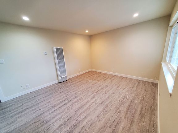 5th image of 34 Visitacion Ave #16