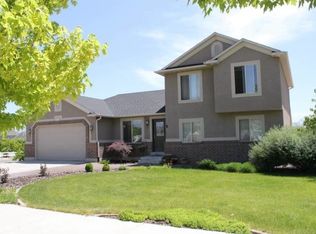 11629 S Sunny Stone Dr, South Jordan, UT 84009
