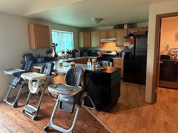 5th image of 1300 SW 10th Ct