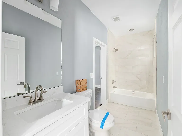 420 NW 3rd Ave — Photo 18