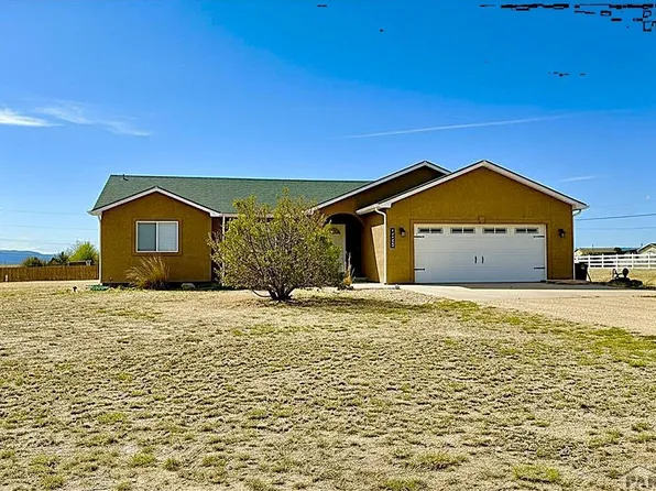 1245 N Marwyck Dr, Pueblo West, CO 81007