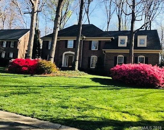 3rd image of 9817 Grasmere Dr
