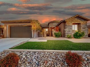 4685 Las Plazuelas, Santa Fe, NM 87507