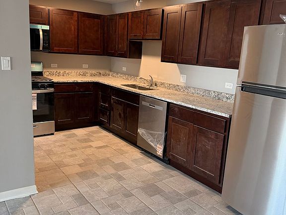 3rd image of 4225 115th St #9-2C