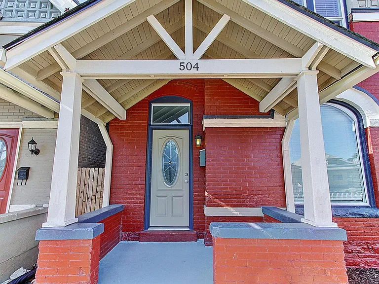 504 W 8the Ave — Photo 32