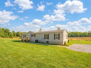 1890 Mosley Ferry Rd, Chapmansboro, TN 37035