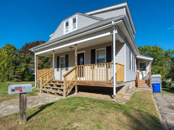 8 Herbert St, Taunton, MA 02780