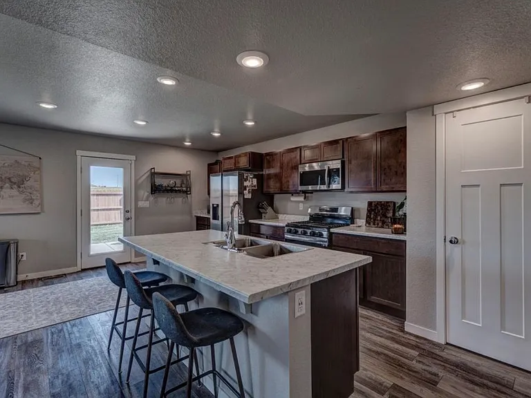 412 Henry Potter Rd — Photo 8