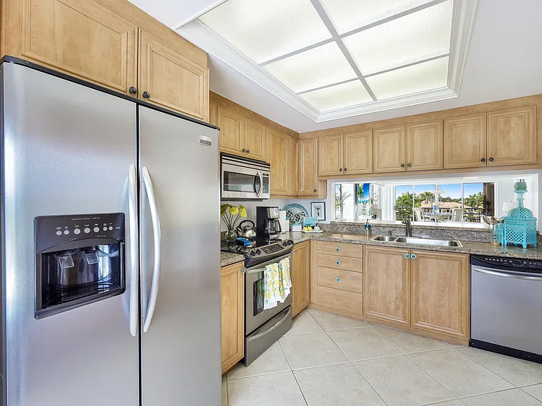 255 Park Shore Dr #3-344 — Photo 12