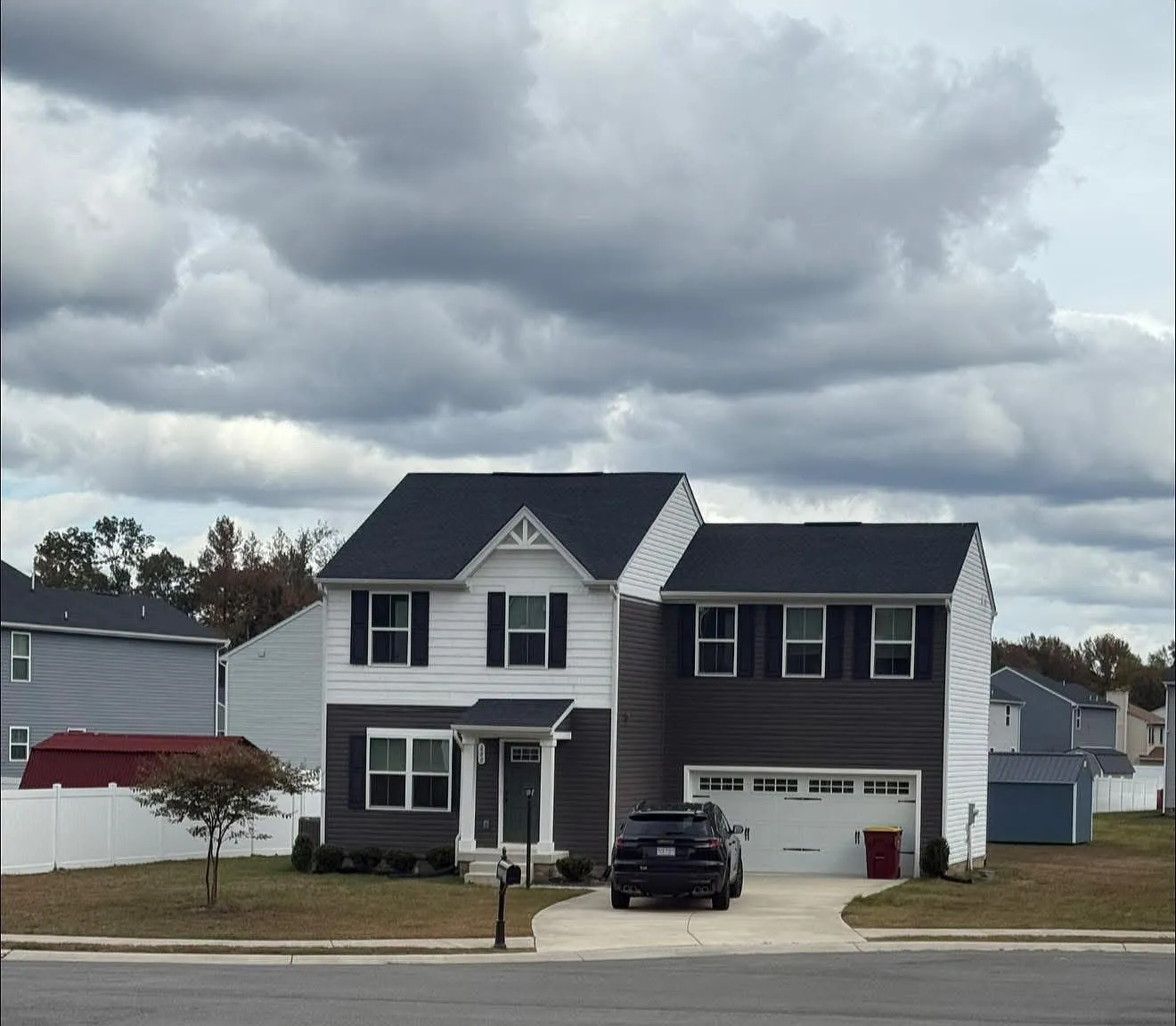4 bed, 2.5 bath, 1880 sqft, $2,600 — Photo 1