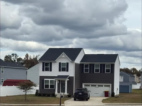 280 Chanticleer Dr, Petersburg, VA 23803