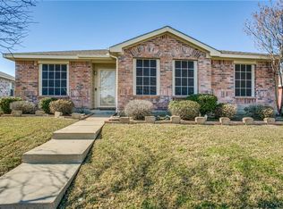 2905 Mayfair Ln, Lancaster, TX 75134
