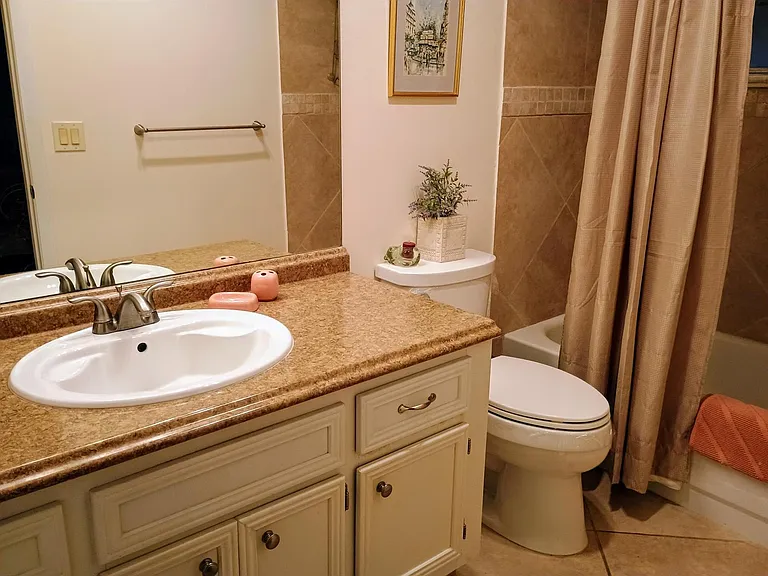 14716 Canalview Dr #D — Photo 4