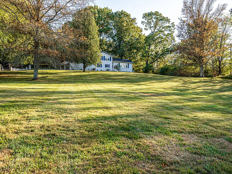 2601 Baugh Rd — Photo 27