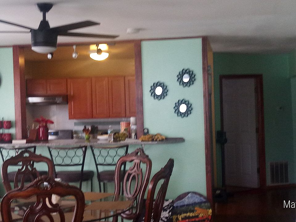 2nd image of 504 Pennington St
