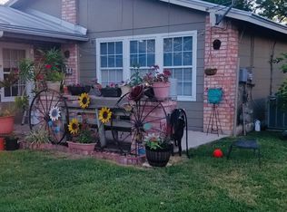 2523 Tortuga St, San Antonio, TX 78224