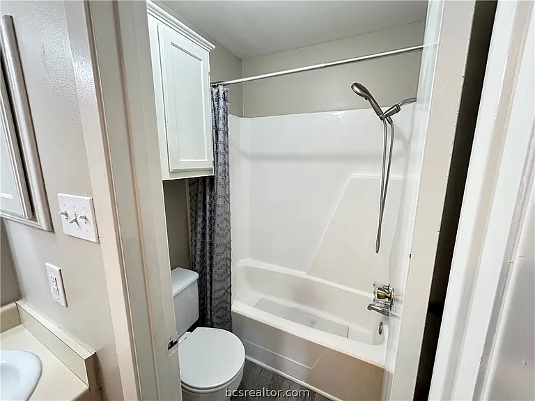 1904 Dartmouth St #K2 — Photo 22