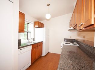 11323 Rainier Ave S (108), Seattle, WA 98178