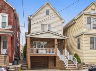 45 E 27th St, Bayonne, NJ 07002