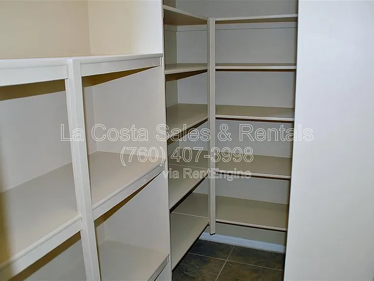 1139 Calistoga Way — Photo 17