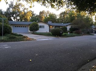 3209 Lakewood Dr, Redding, CA 96001