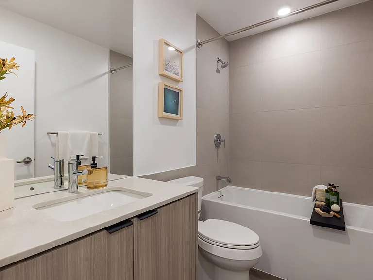 633 Gardena Dr — Photo 23