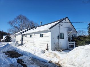 232 King St, Truro, NS B2N 3L6