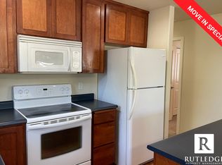 627 Valley Heart Ln, Central Point, OR 97502