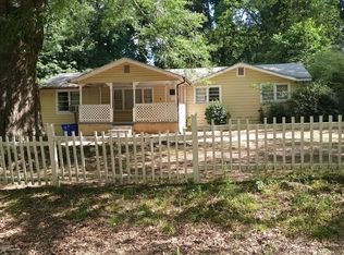 5135 Hilltop Dr, Union City, GA 30291