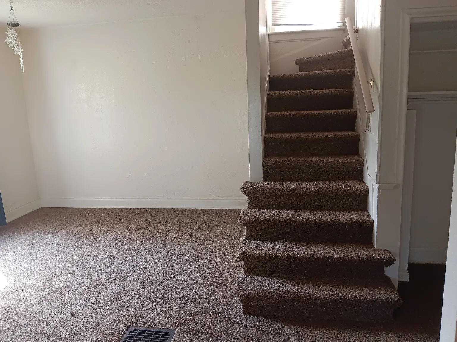 442 Arcadia Ave — Photo 4