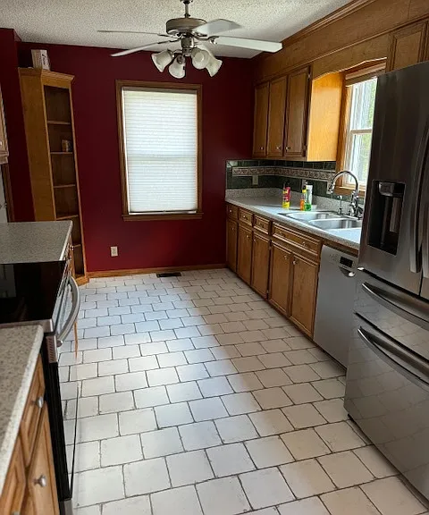 1505A Englewood Rd — Photo 4