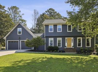 3020 Mountain Trce, Roswell, GA 30075
