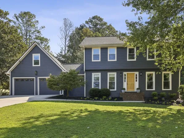 3020 Mountain Trce, Roswell, GA 30075