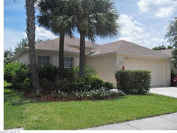 3rd image of 14622 Calusa Palms Dr