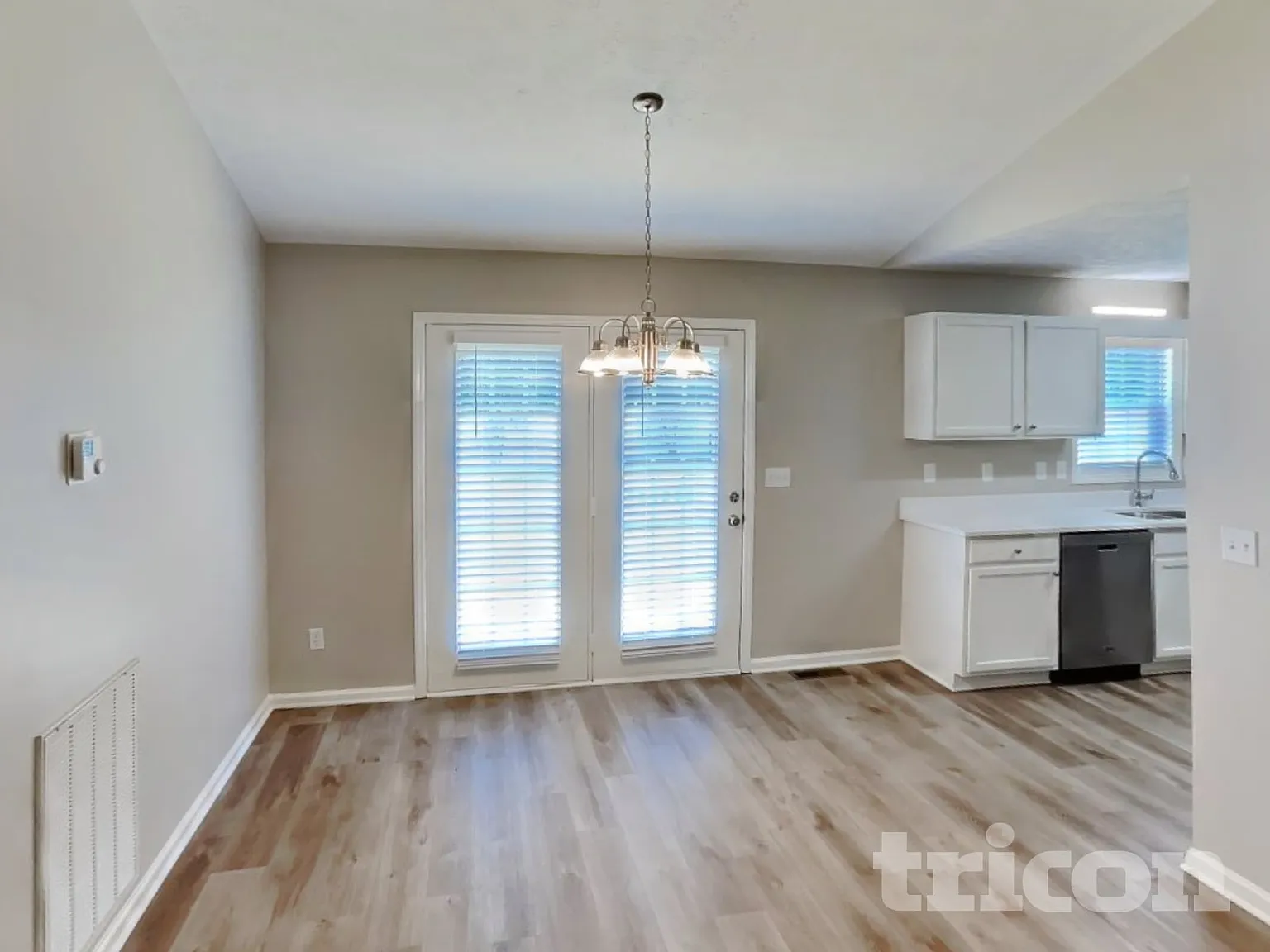1510 Southtree Lane High Point NC — Photo 3
