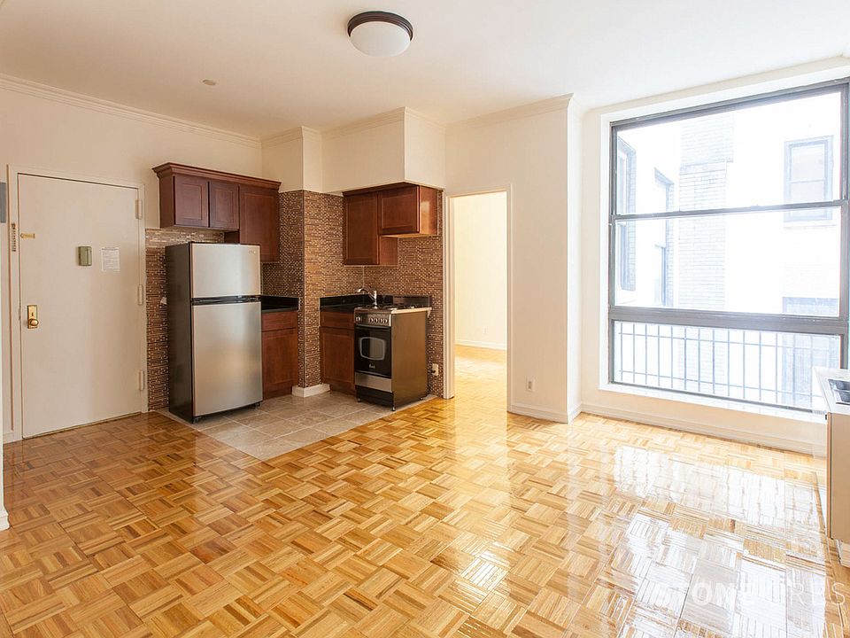 1st image of 304 W 92nd St APT 2P