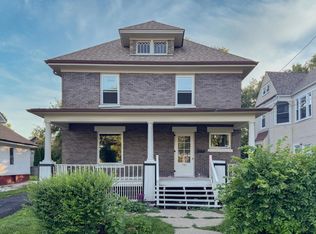 703 S 3rd St, Rockford, IL 61104