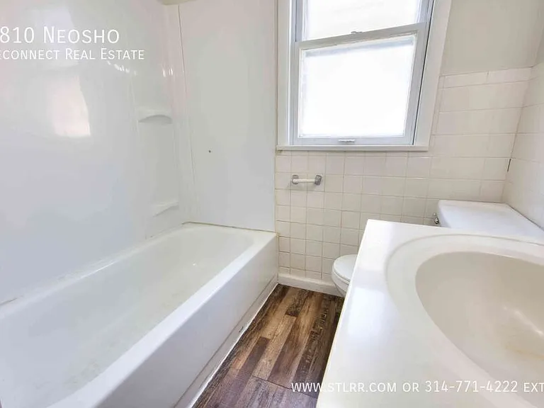 3810 Neosho St — Photo 27